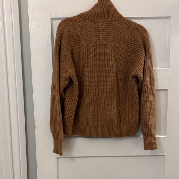 Everlane Brown Half-Zip Sweater - Picture 3 of 3